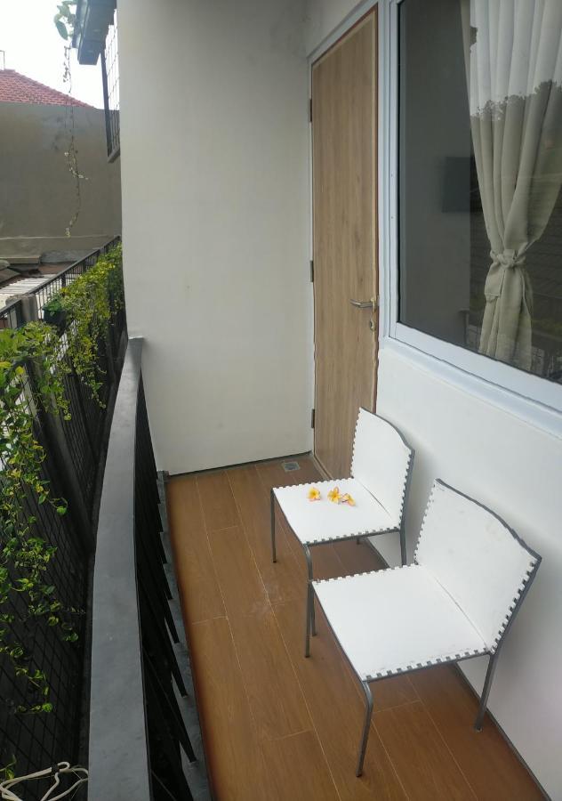 Rion Hostel Богор Экстерьер фото